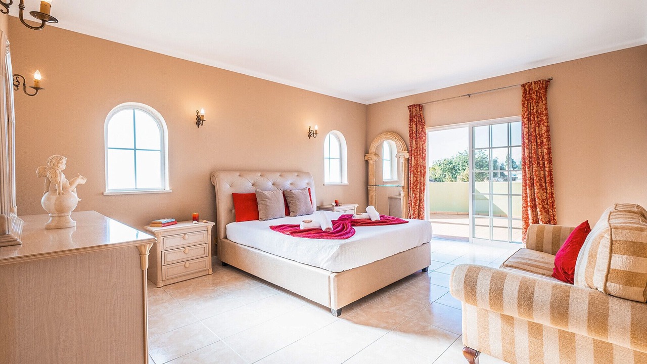 Photo of Bedroom in Mato Serrao