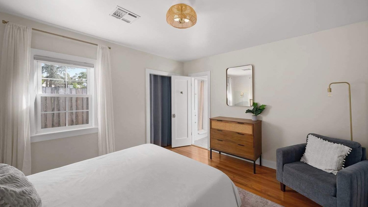 Photo of Bedroom in Arroyo Grande