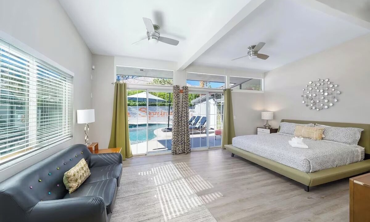 Photo of Bedroom in Tahquitz River Estates