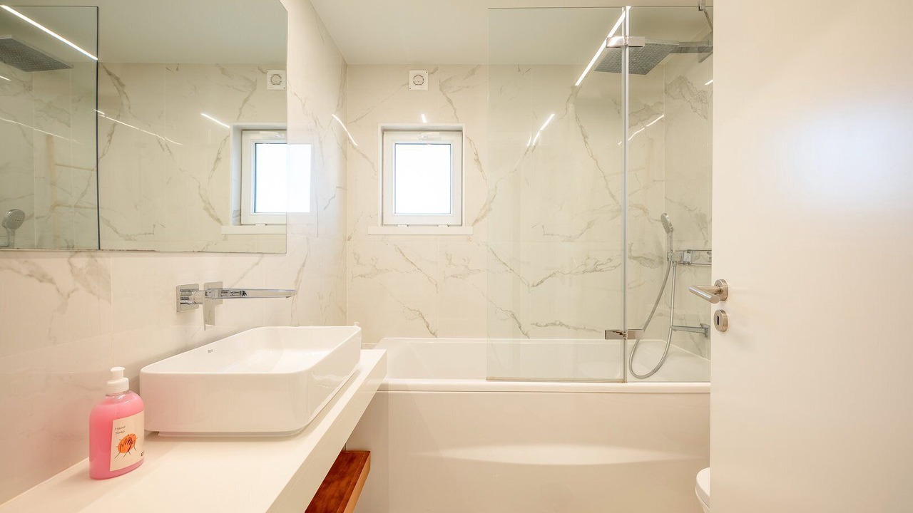 Photo of Bathroom in Troia