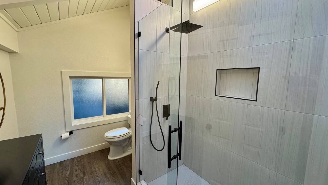 Photo of Bathroom in Lower Kingsbury