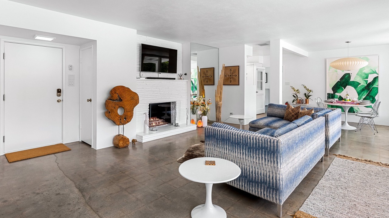 Photo of Bedroom in Tahquitz River Estates