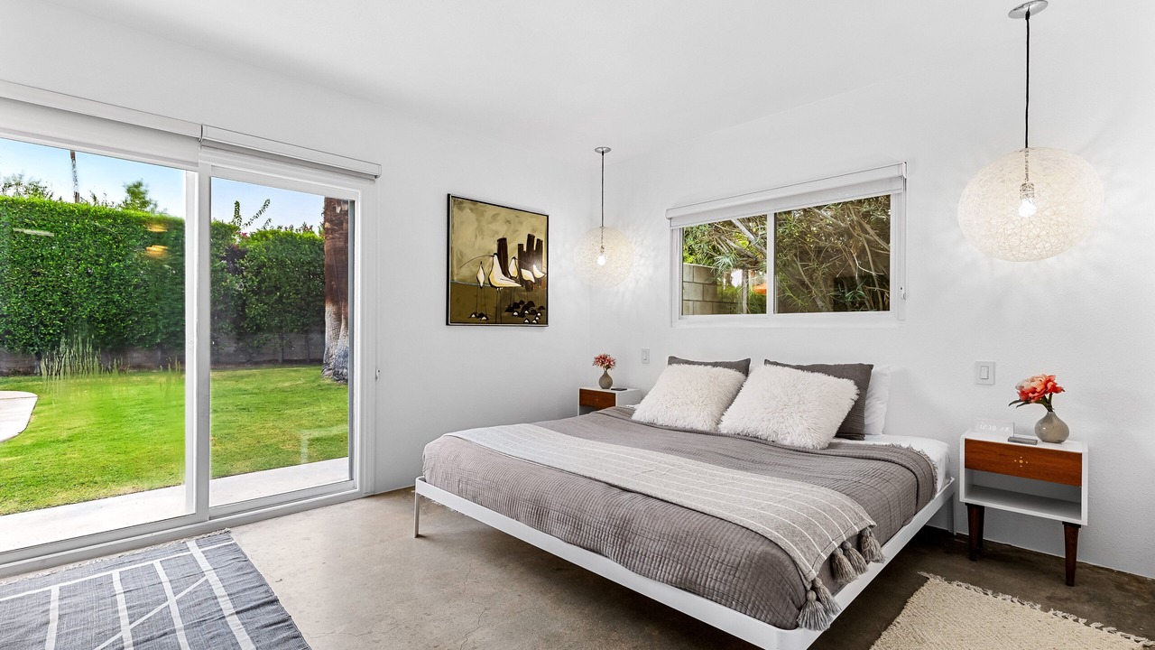 Photo of Bedroom in Tahquitz River Estates
