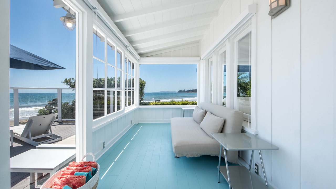 Photo of Livingroom in Toro Canyon