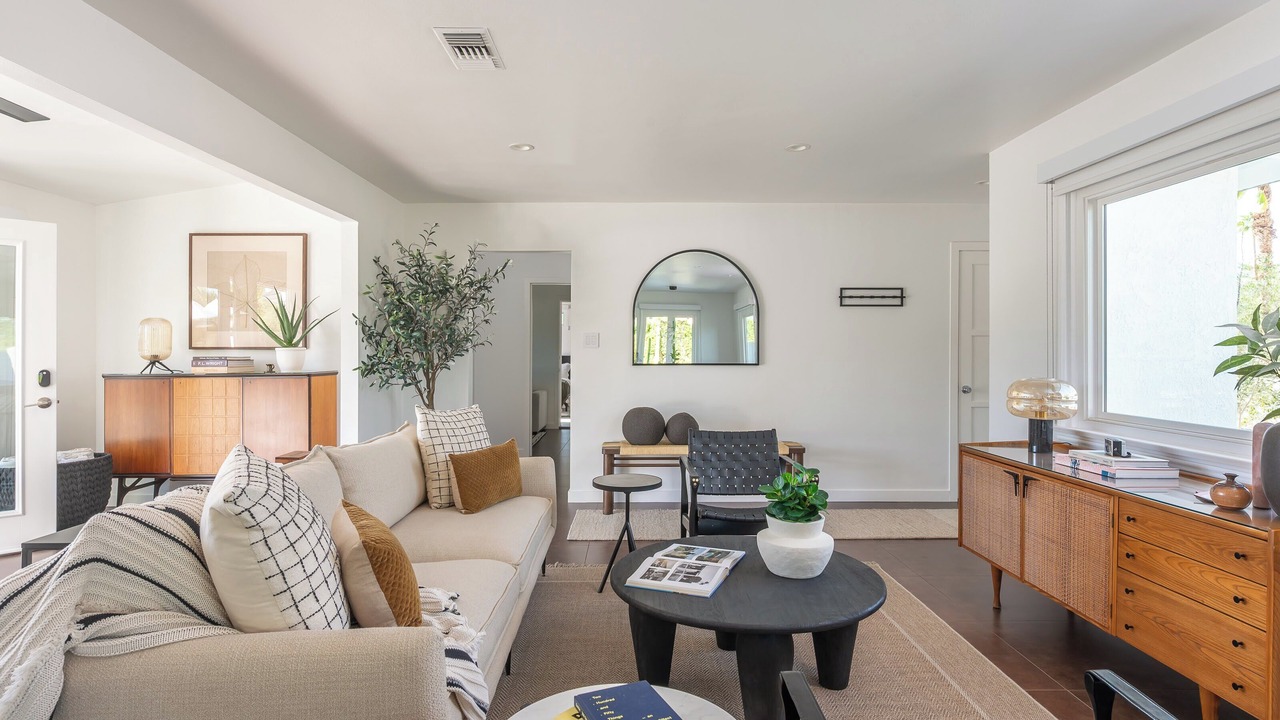 Photo of Livingroom in Tahquitz River Estates