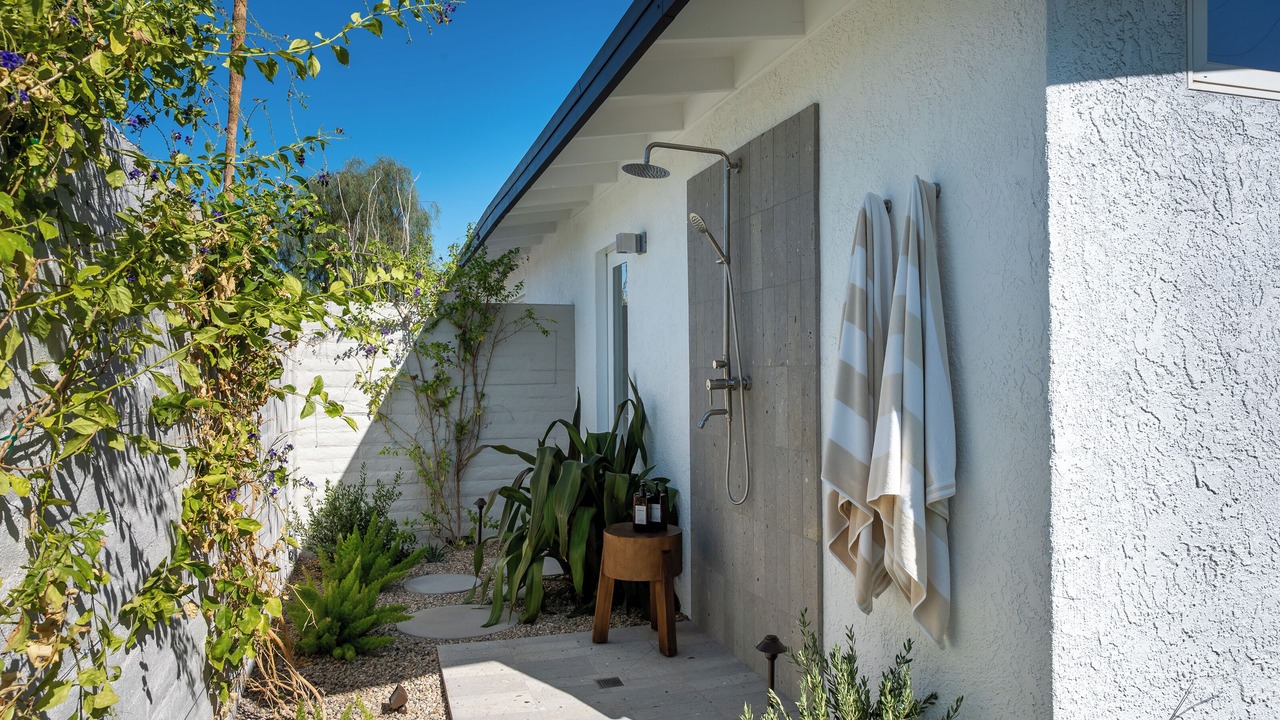 Photo of Outdoor in Tahquitz River Estates