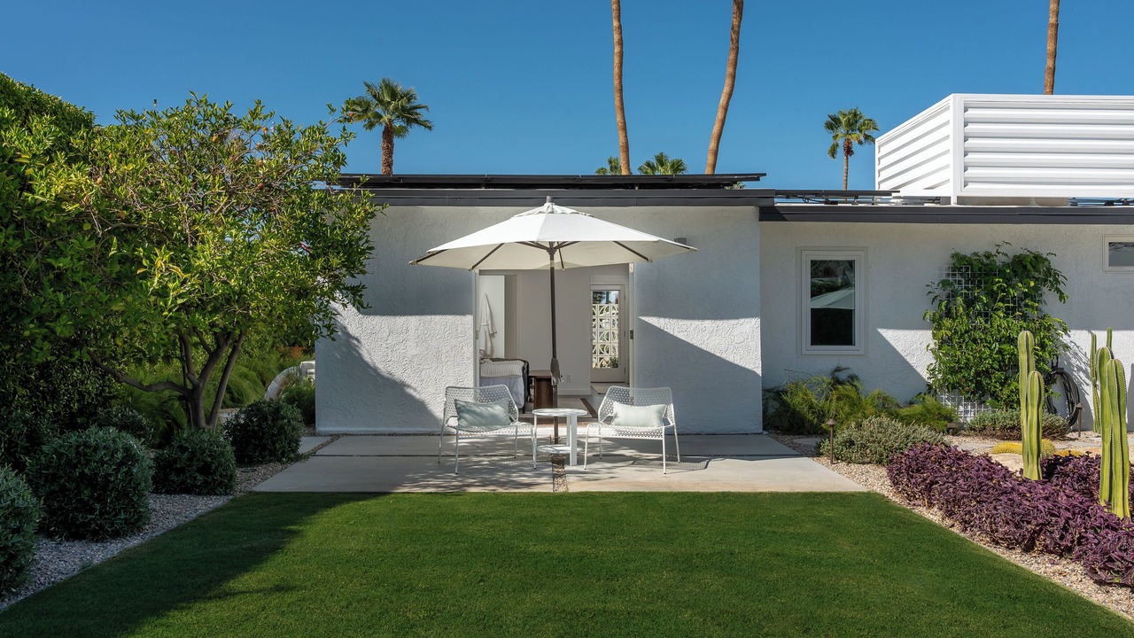 Photo of Patio Balcony in Tahquitz River Estates