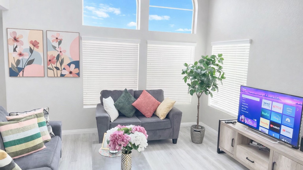 Photo of Livingroom in Summerlin