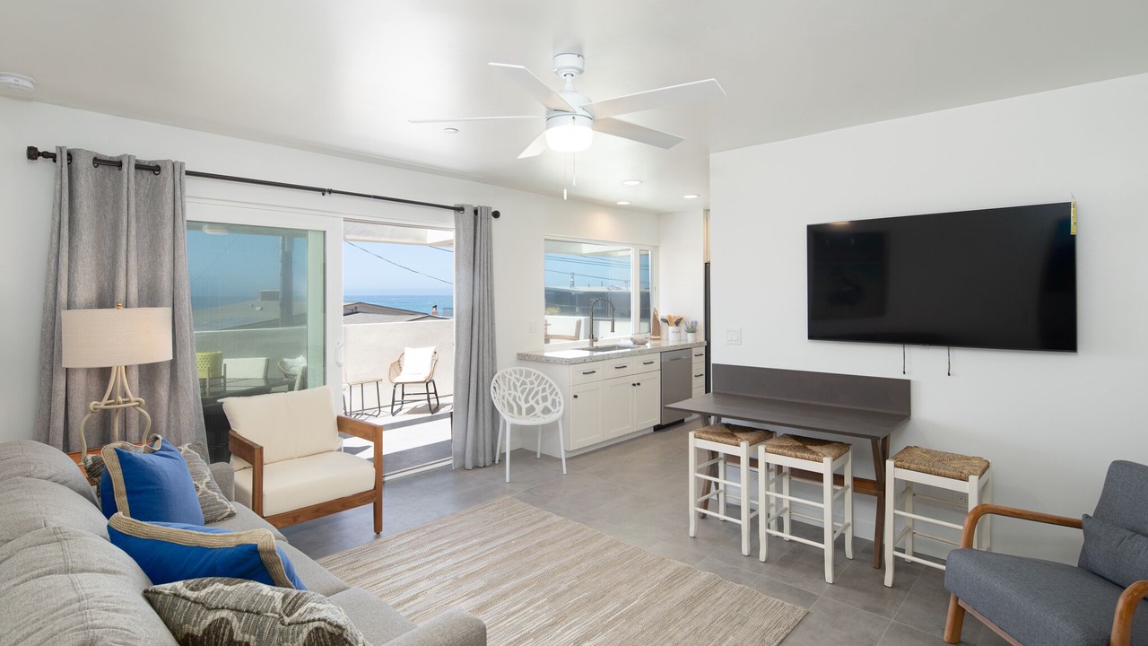Photo of Livingroom in Cayucos