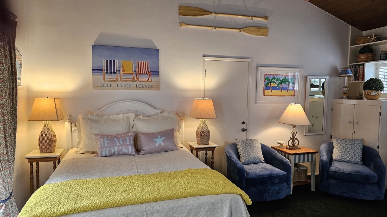 Photo of Bedroom in West Newport