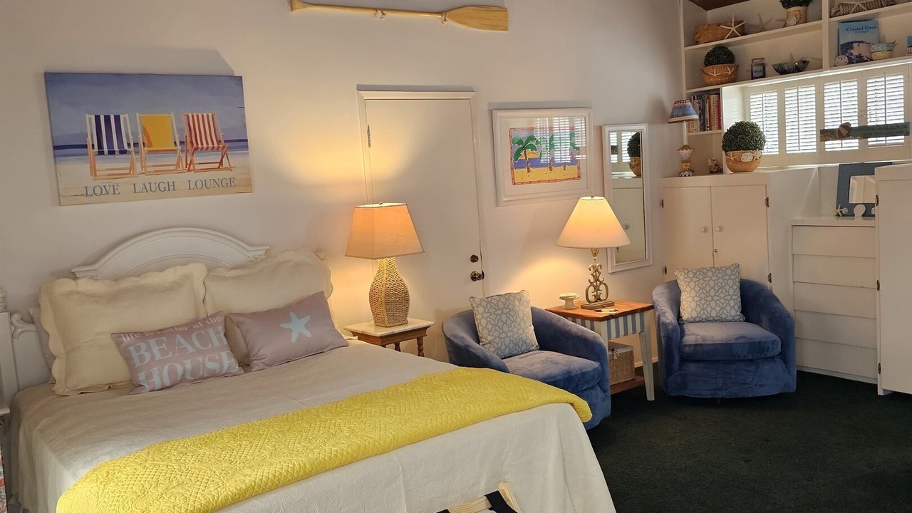 Photo of Bedroom in West Newport
