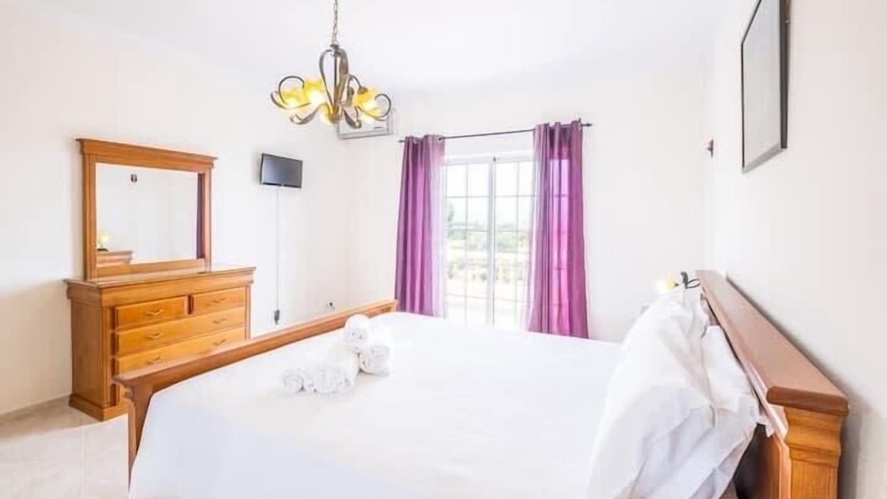 Photo of Bedroom in Estombar