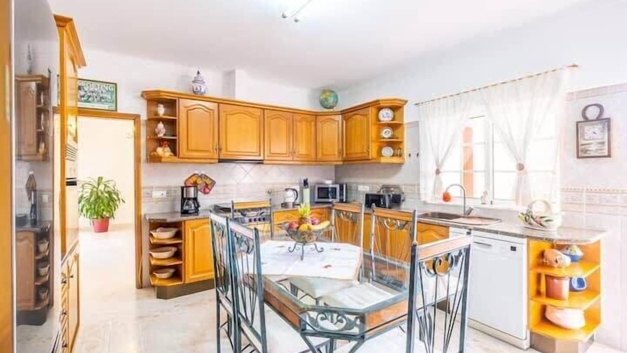Photo of Kitchen in Estombar