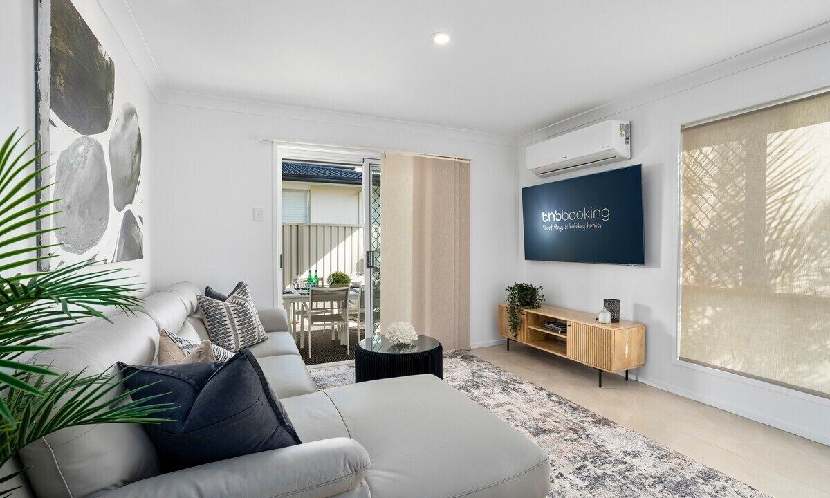 Photo of Livingroom in Surfers Paradise