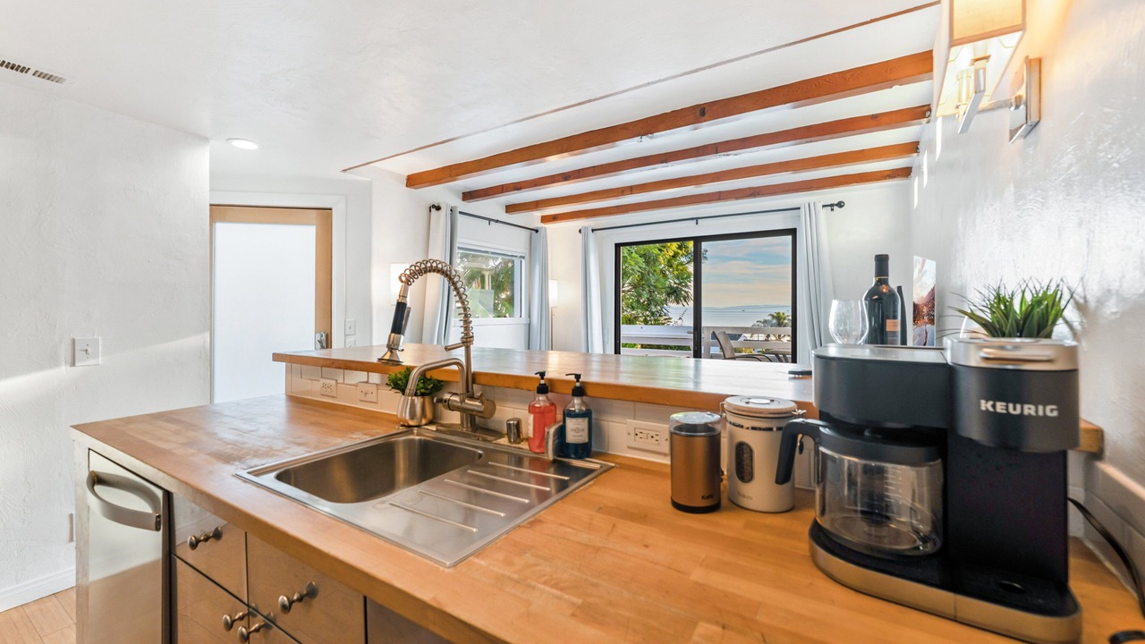 Photo of Kitchen in Summerland