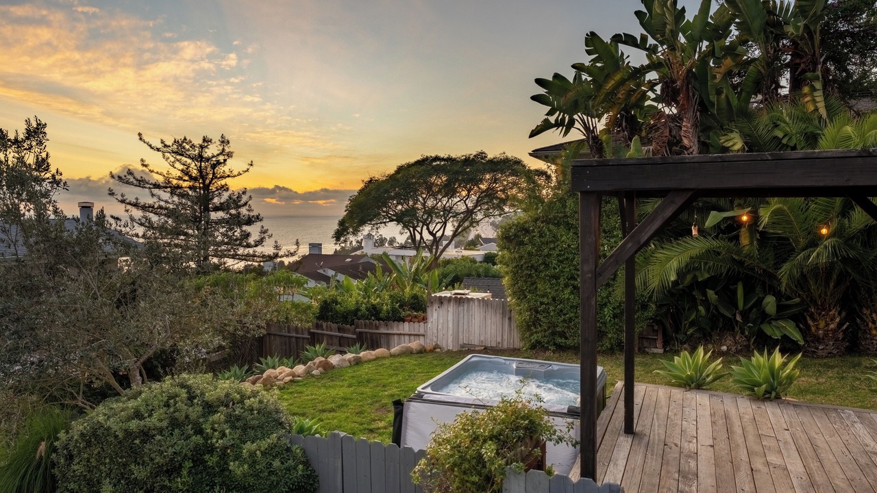 Photo of Patio Balcony in Summerland