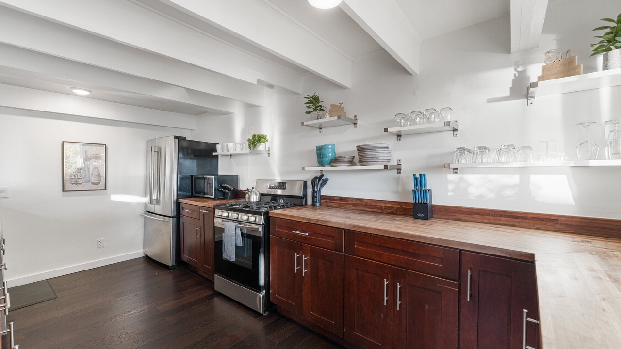 Photo of Kitchen in Summerland