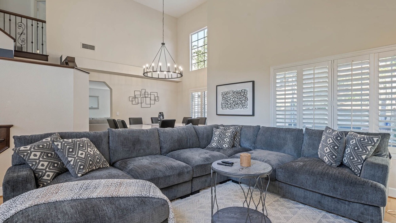 Photo of Livingroom in Castaic