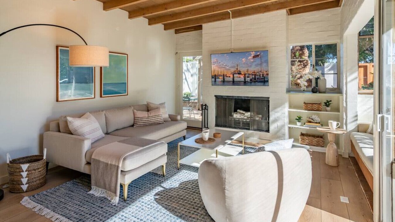 Photo of Livingroom in Montecito
