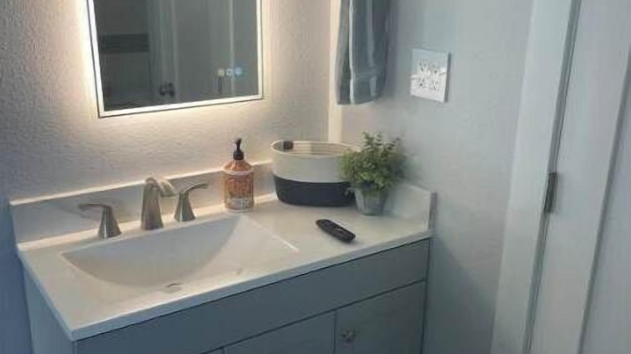 Photo of Bathroom in Old Poway