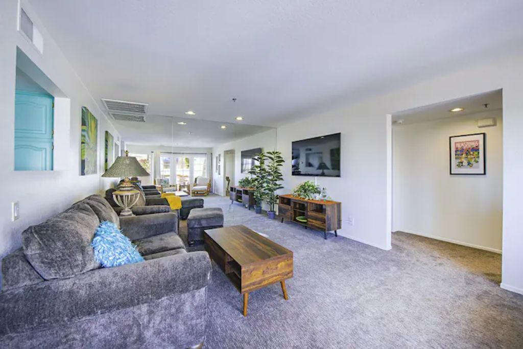 Photo of Bedroom in Downtown Palm Springs
