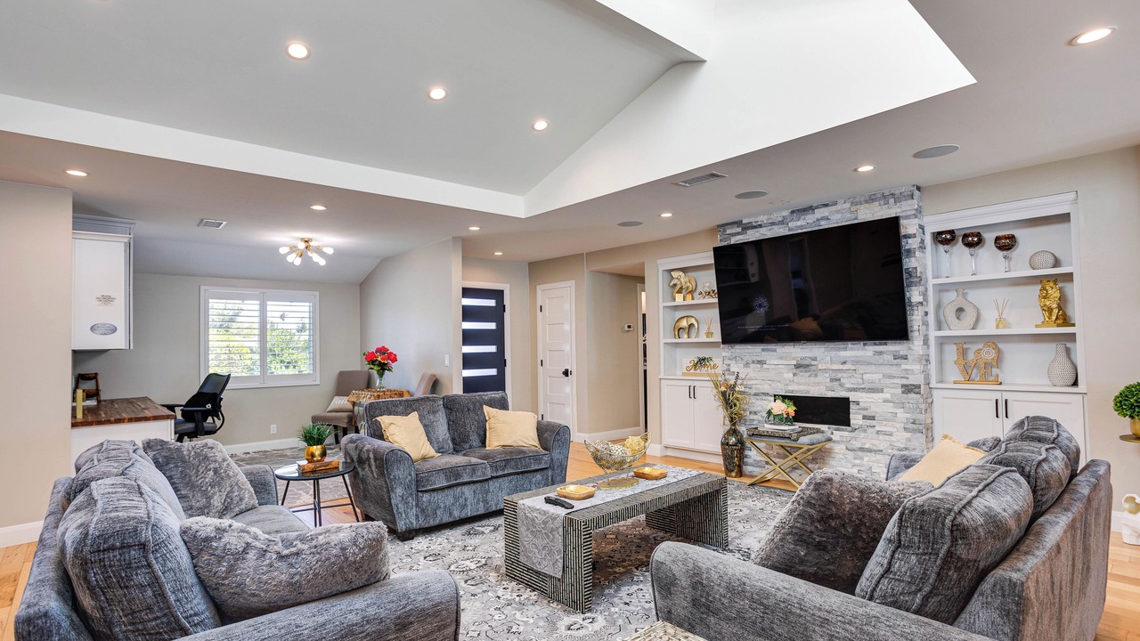 Photo of Livingroom in Fletcher Hills