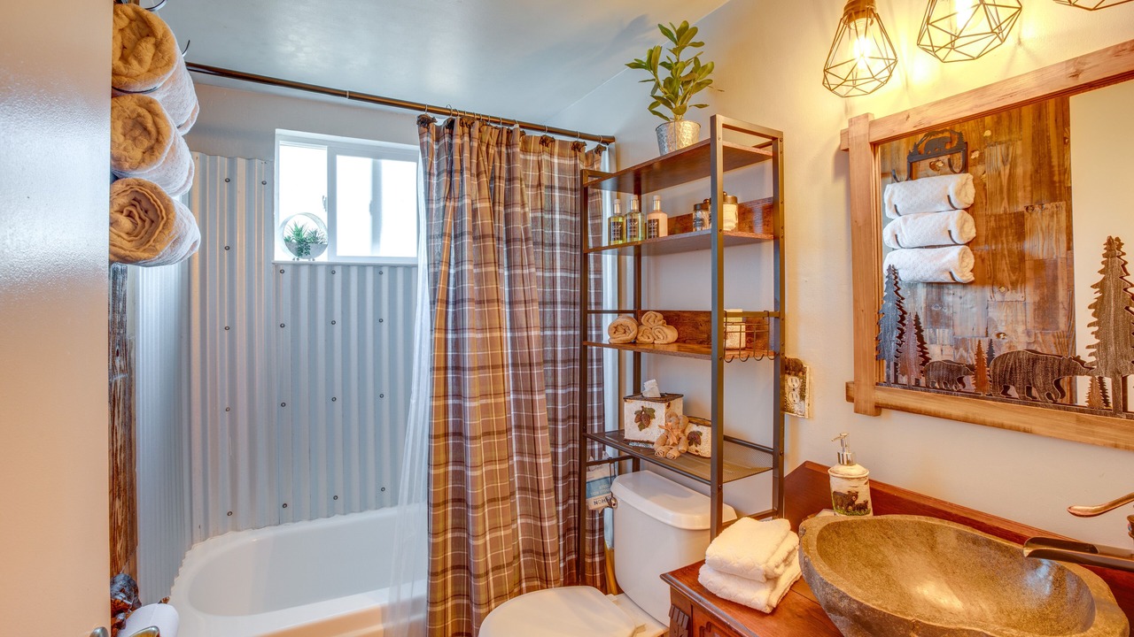 Photo of Bathroom in Arnold