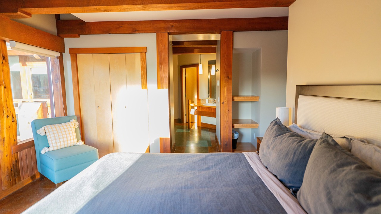 Photo of Bedroom in Ucluelet