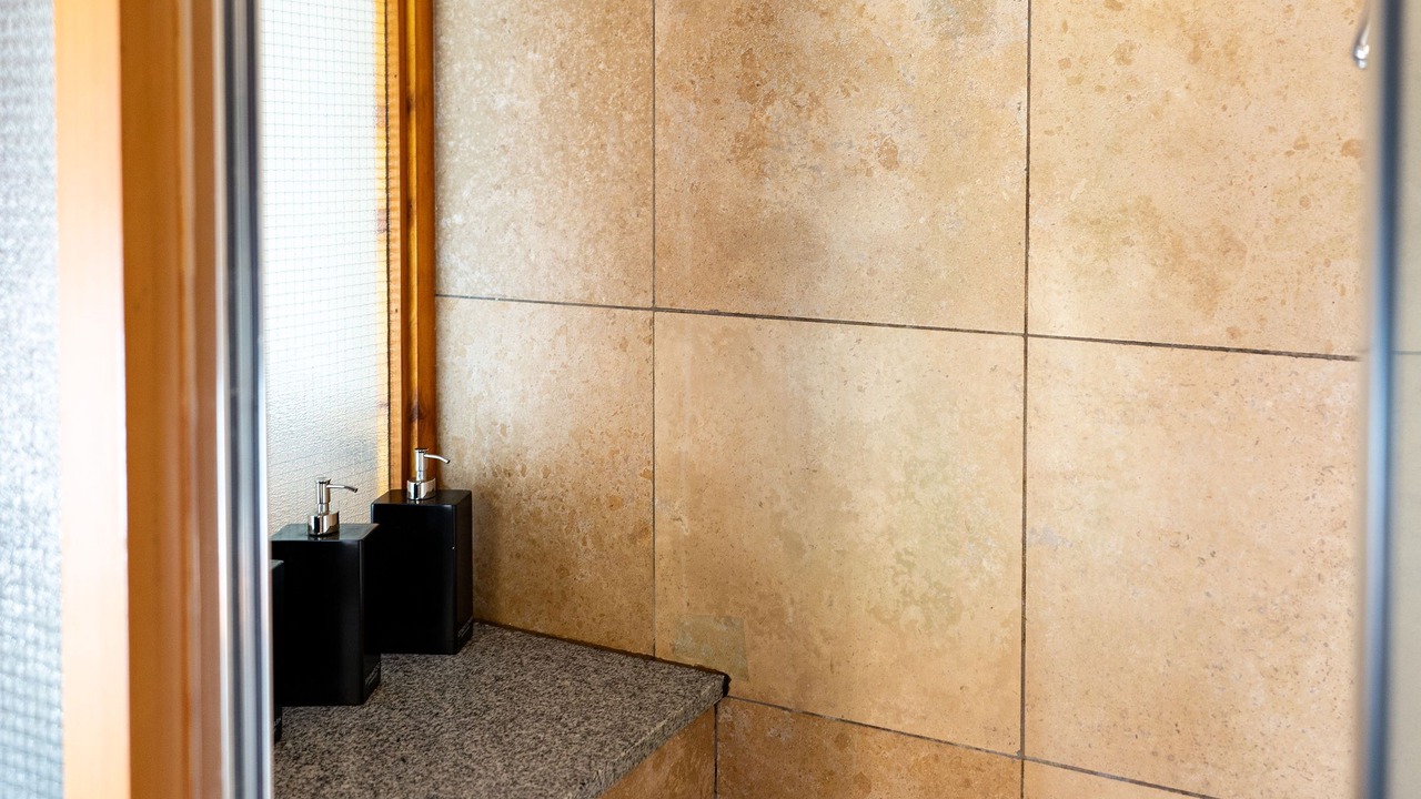 Photo of Bathroom in Ucluelet
