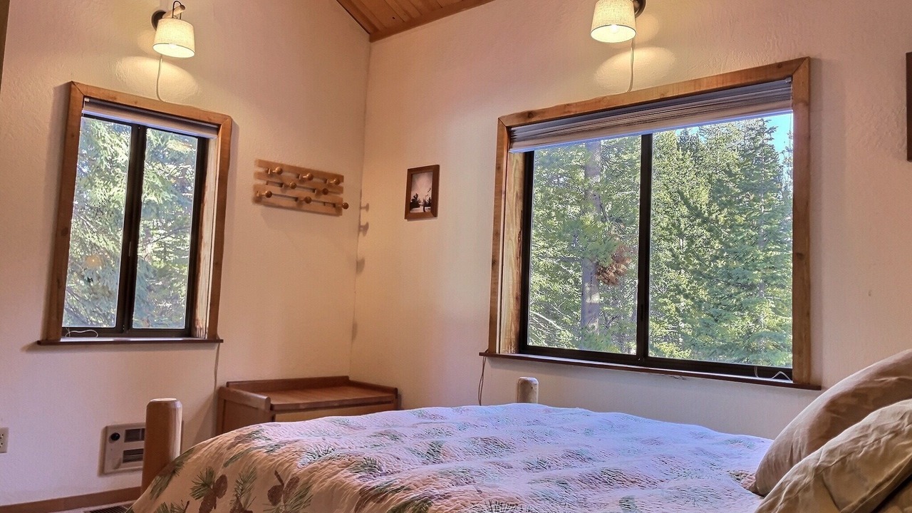 Photo of Bedroom in Bear Valley