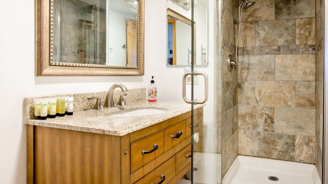 Photo of Bathroom in Big Bear Lake