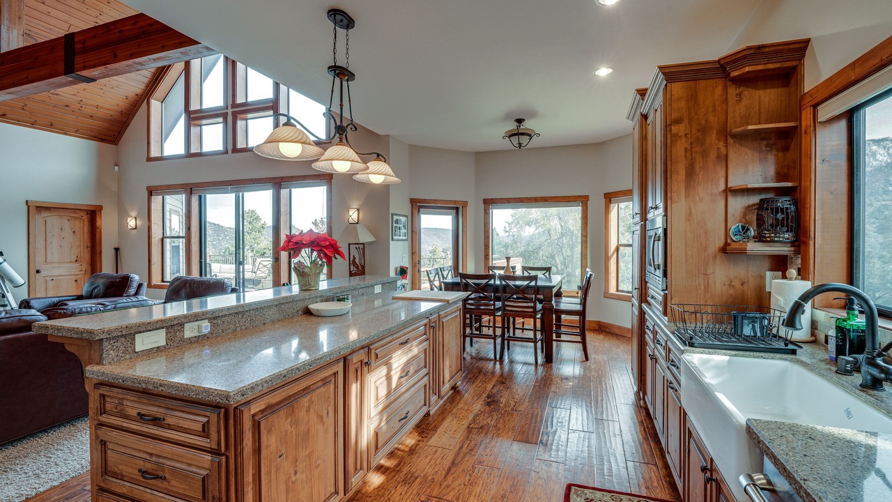Photo of Kitchen in Pine Mountain Club