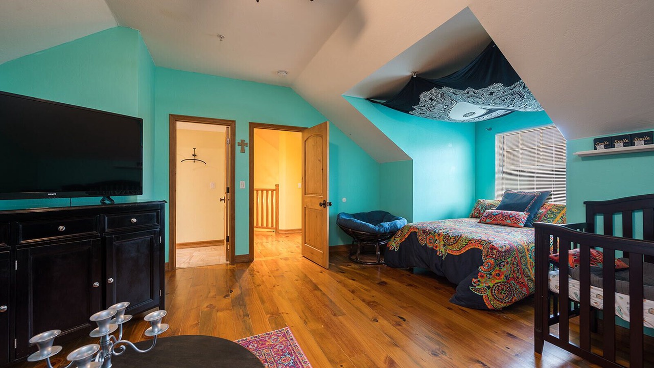 Photo of Bedroom in Atascadero