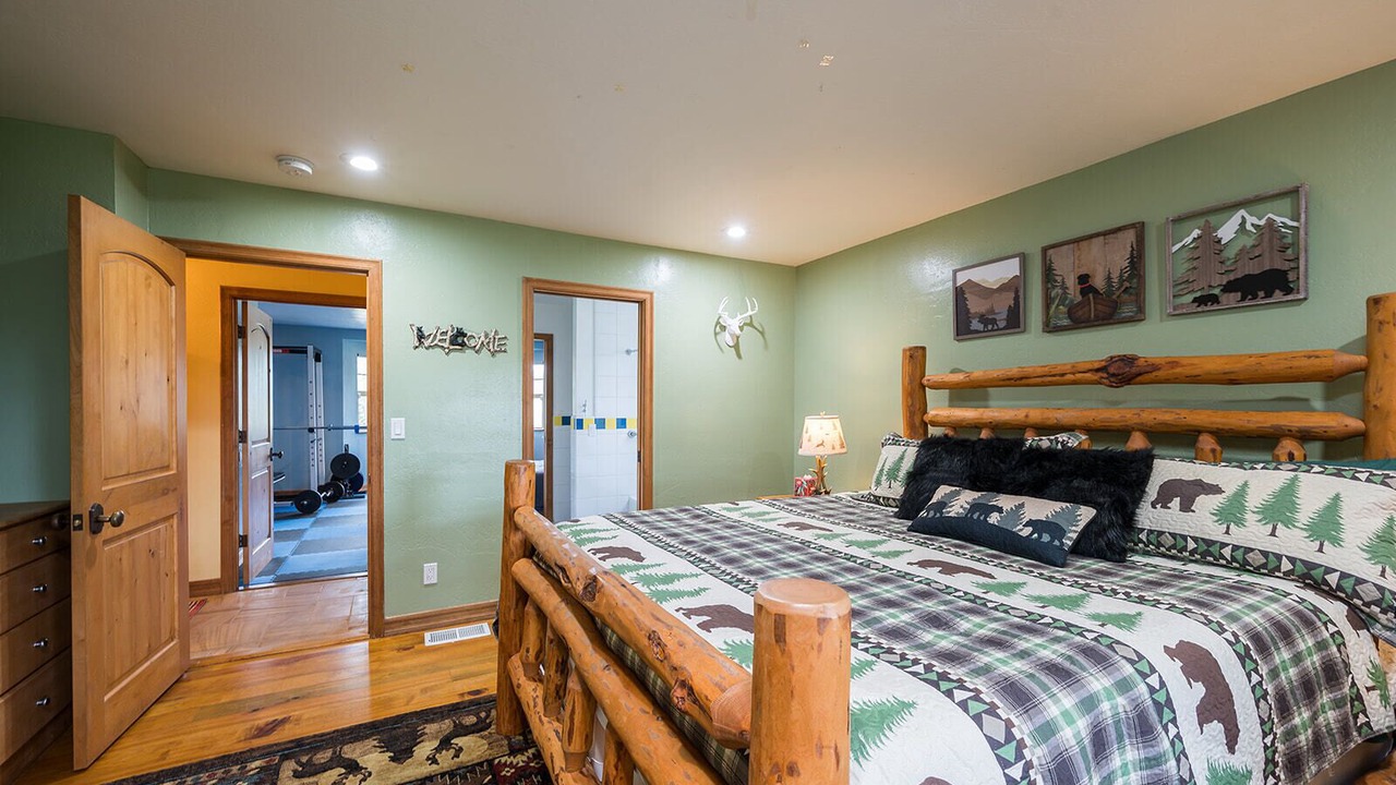 Photo of Bedroom in Atascadero
