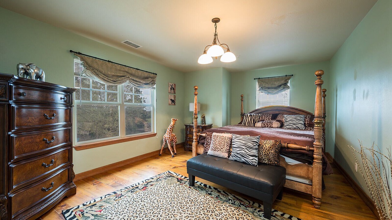 Photo of Bedroom in Atascadero