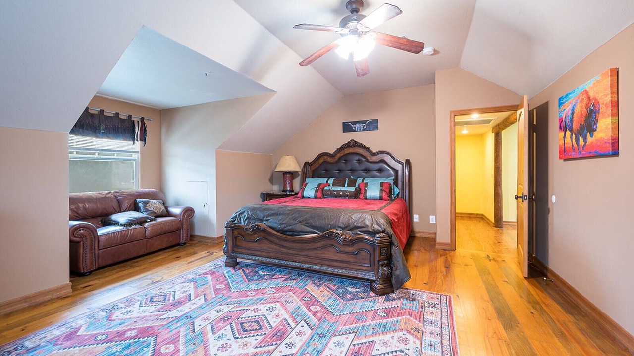 Photo of Bedroom in Atascadero