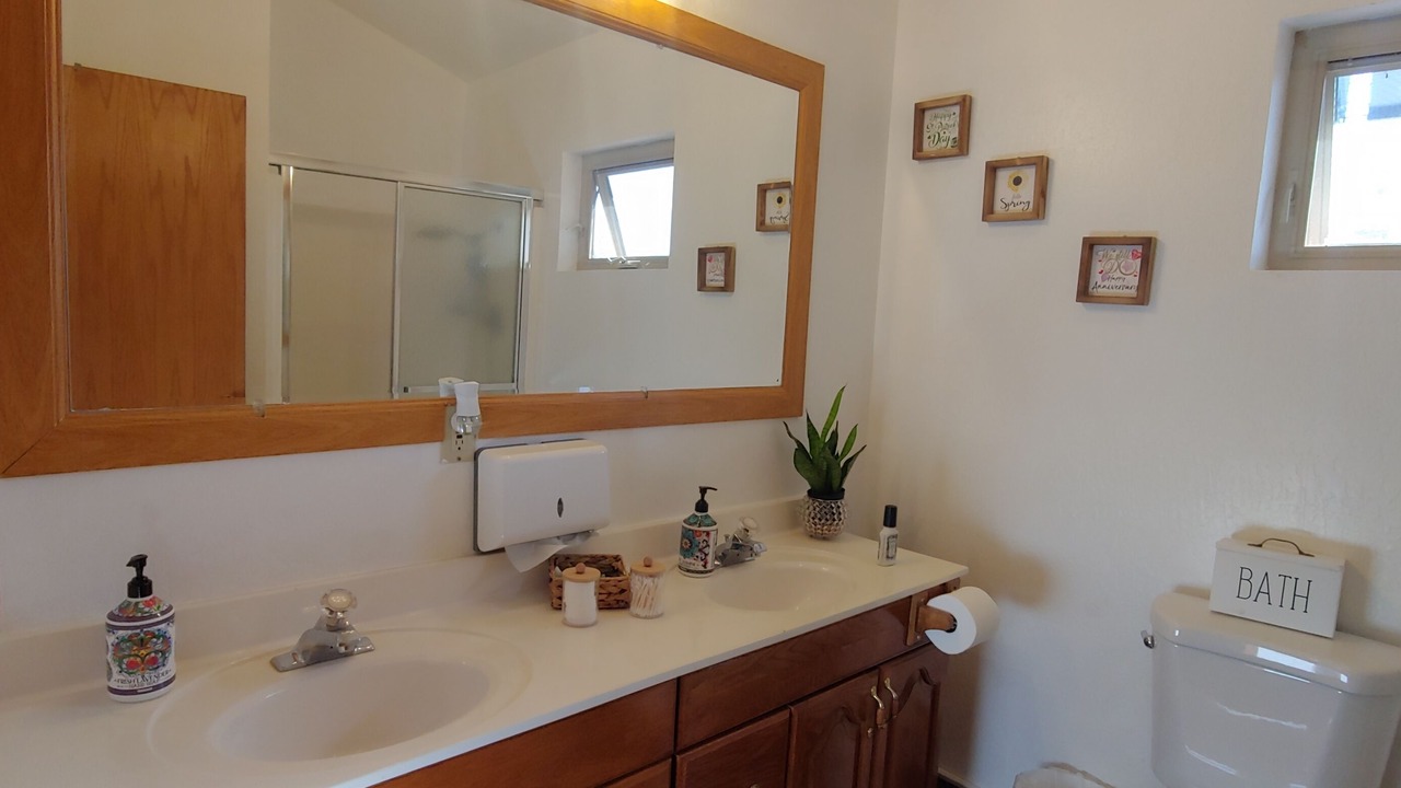 Photo of Bathroom in Rackerby
