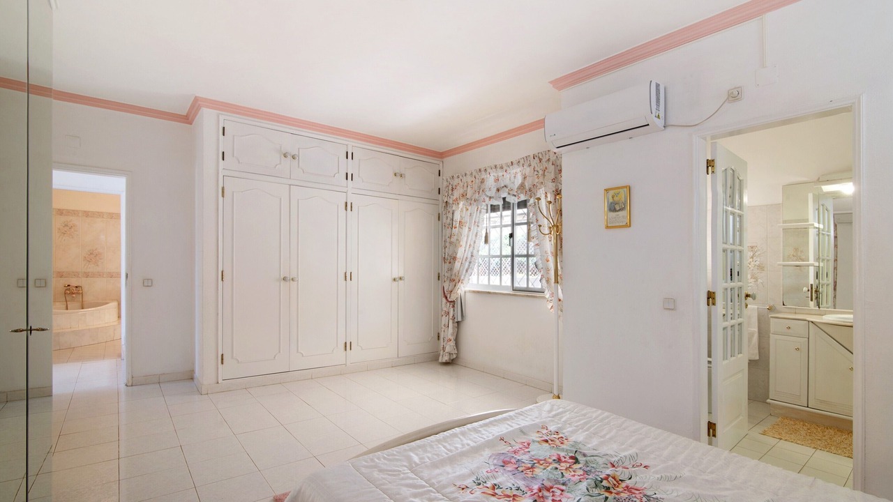 Photo of Bedroom in Lagos e Relvas