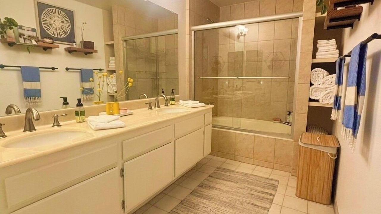 Photo of Bathroom in La Quinta