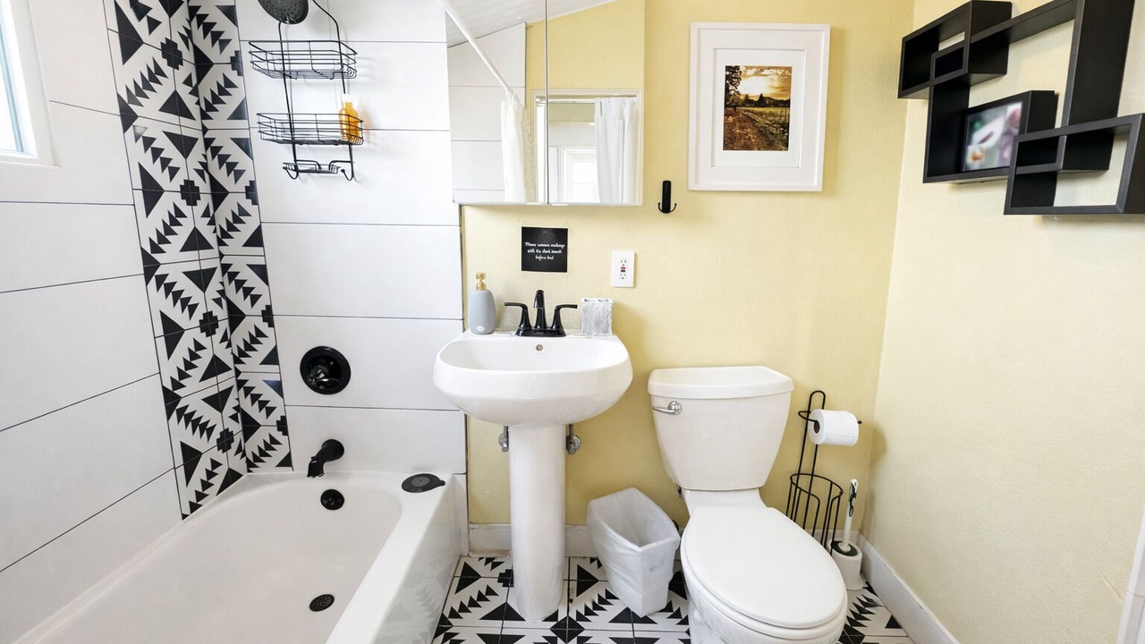 Photo of Bathroom in Point Loma Heights