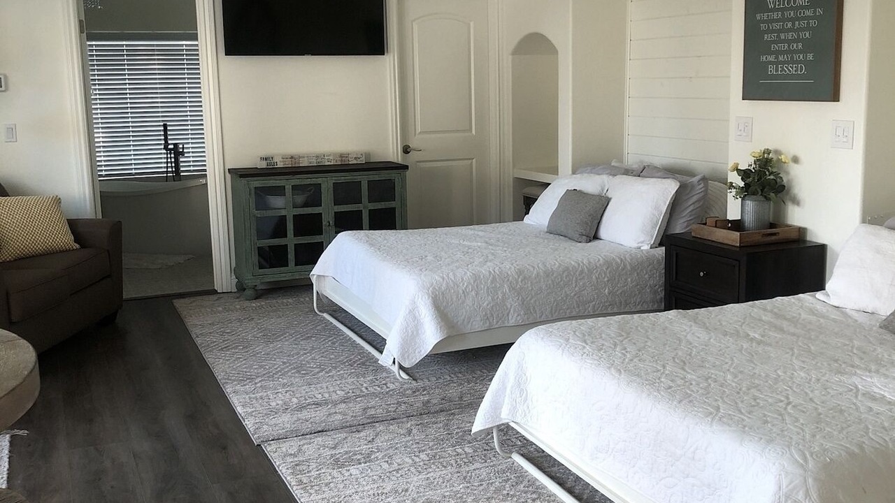 Photo of Bedroom in Kingsburg