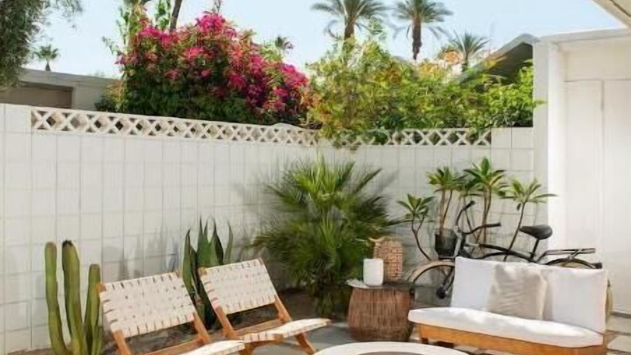 Photo of Patio Balcony in Araby