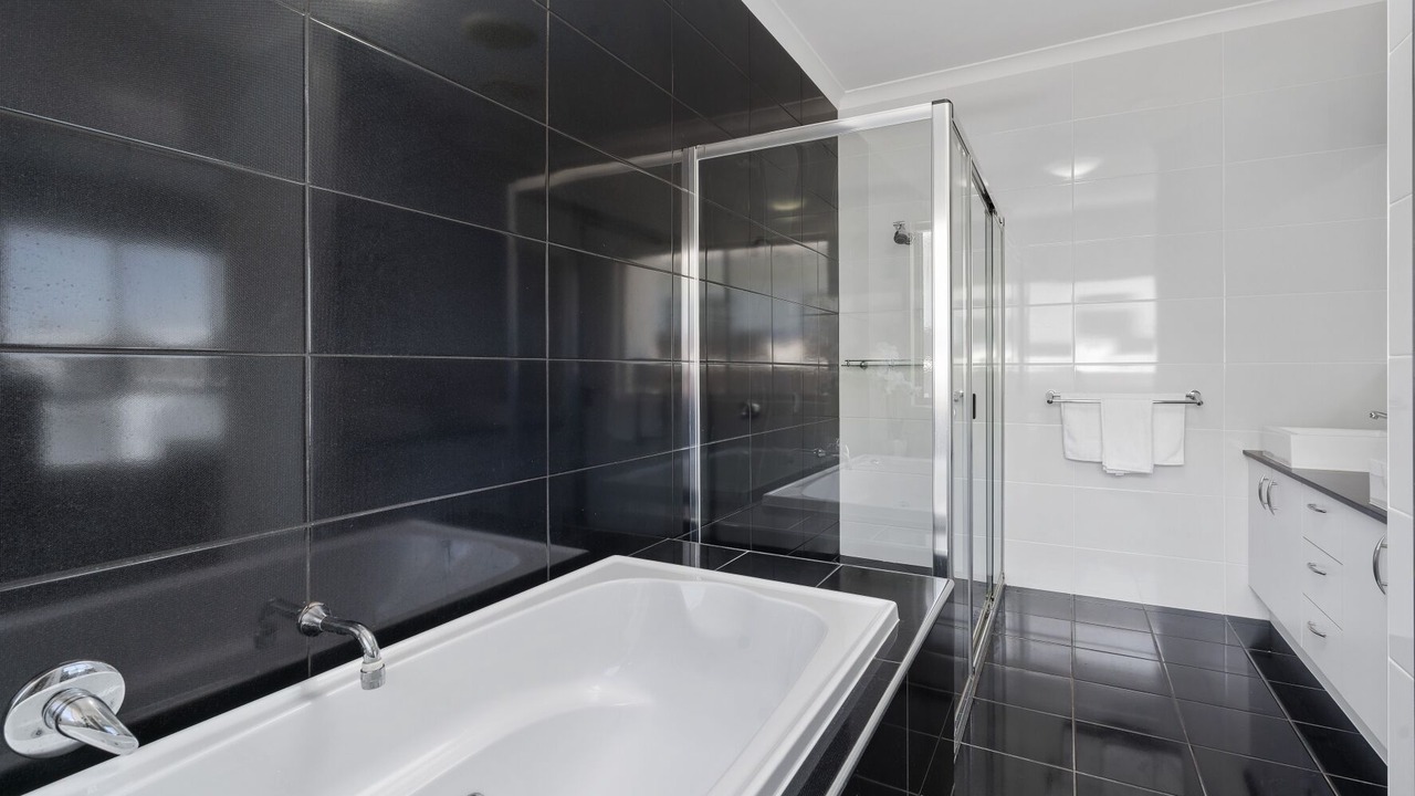 Photo of Bathroom in Banksia Beach