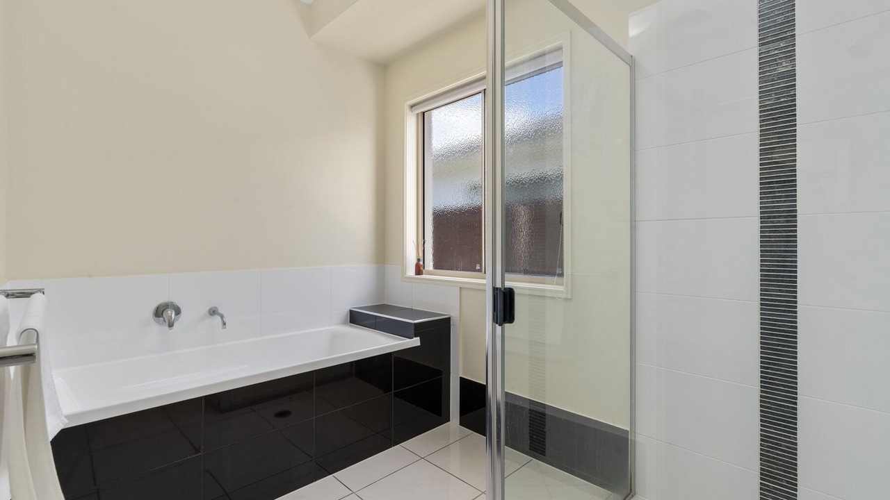 Photo of Bathroom in Banksia Beach