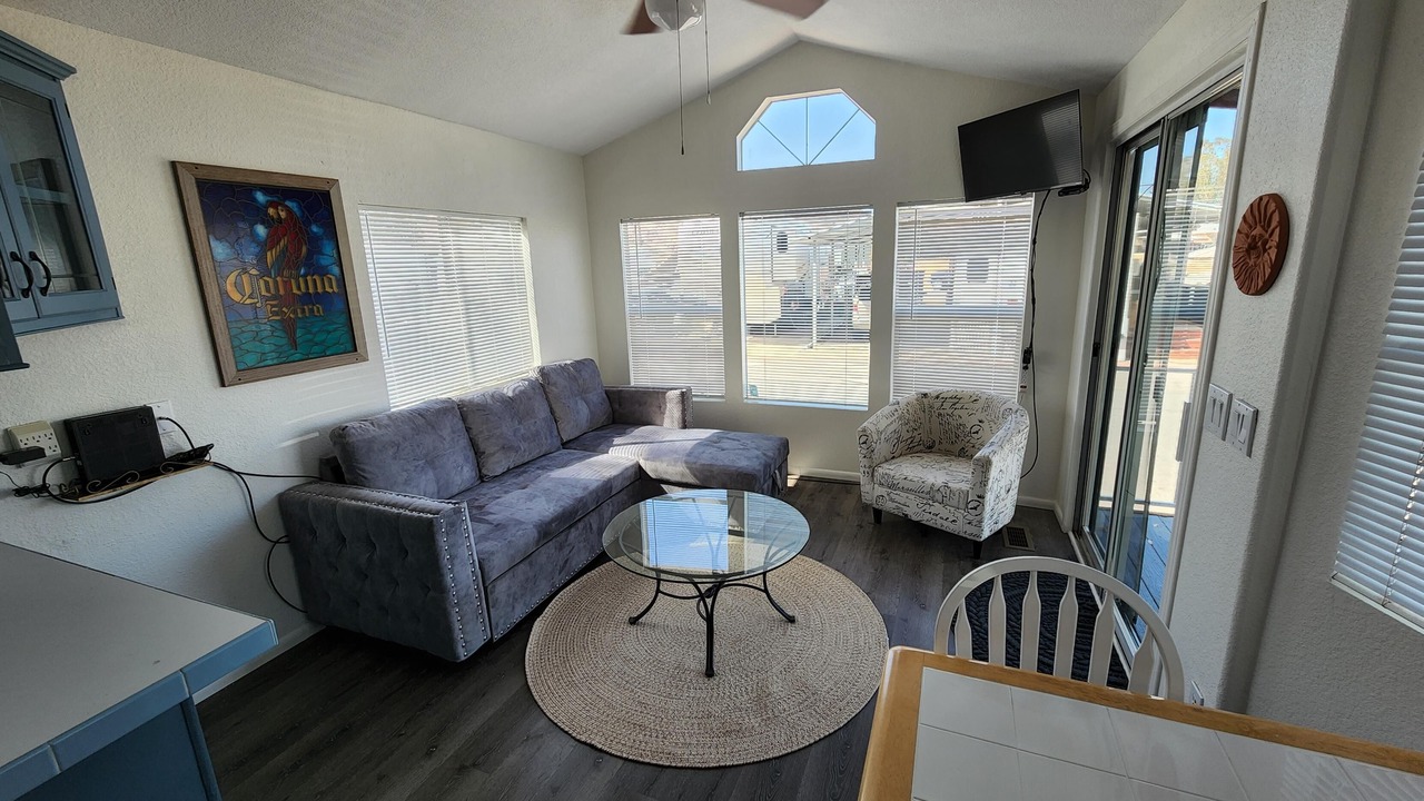Photo of Livingroom in Cienega Springs
