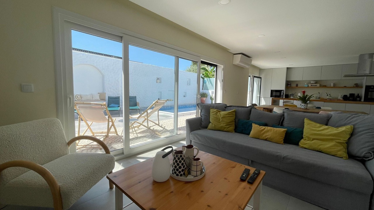 Photo of Livingroom in Vila Nogueira de Azeitao