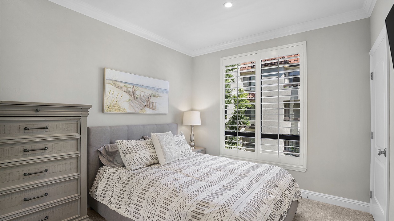 Photo of Bedroom in Mission Valley West
