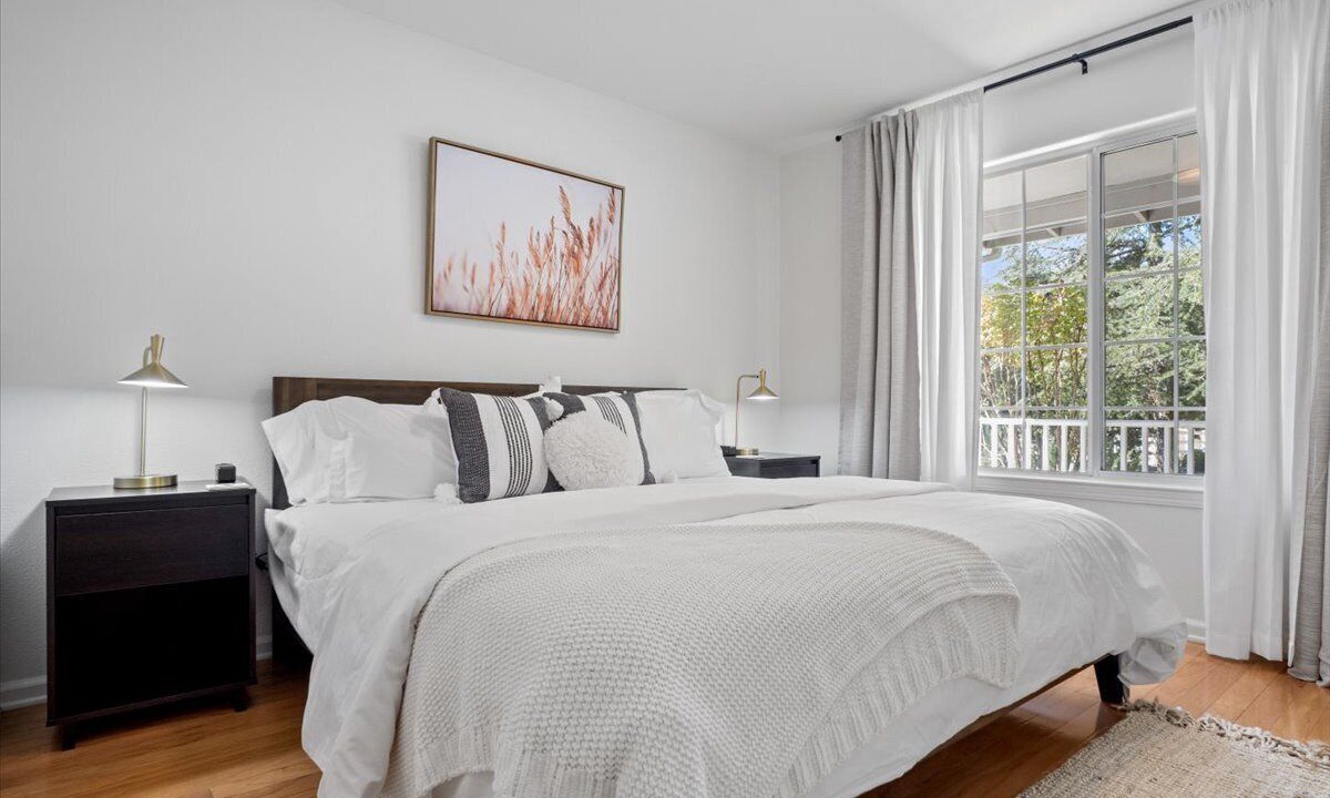 Photo of Bedroom in Los Alamos