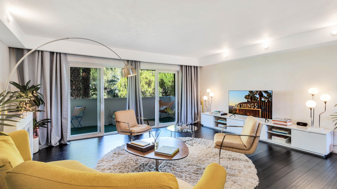 Photo of Livingroom in Canyon View Estates