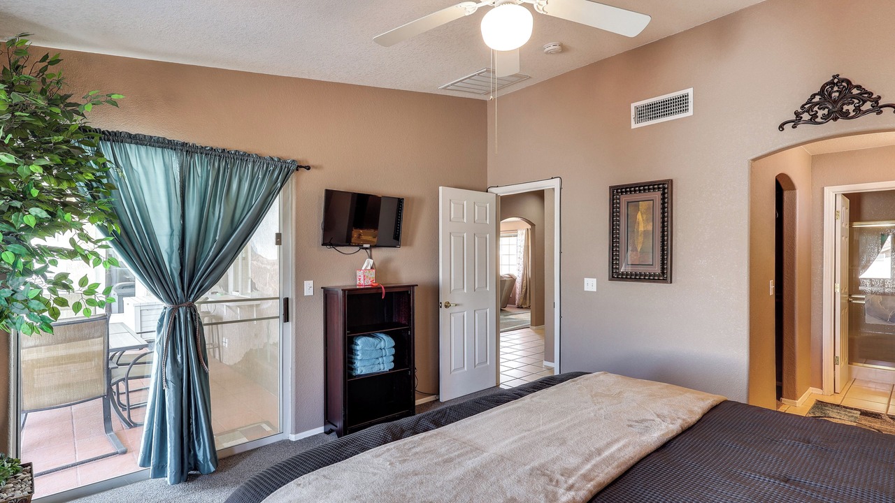 Photo of Bedroom in Lake Havasu City